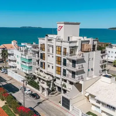 Unique Residence