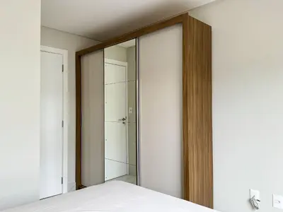 A planta de Lindo apto com piscina em Bombas / SC