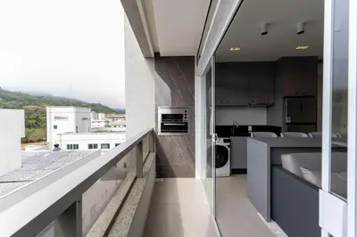 A planta de Flat com piscina aquecida em Bombas / SC