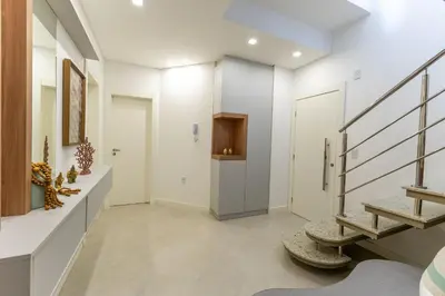A planta de Apartamento 2 dormitórios com piscina Bombas / SC