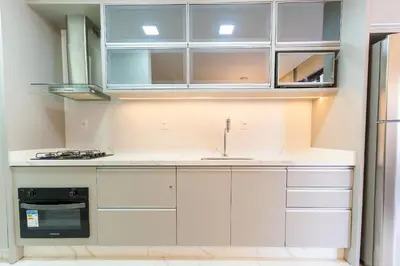 A planta de Excelente apartamento em Bombas com piscina