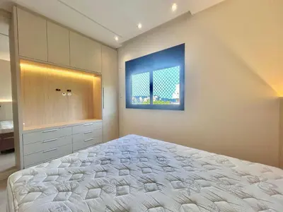 A planta de Excelente apartamento em Bombas