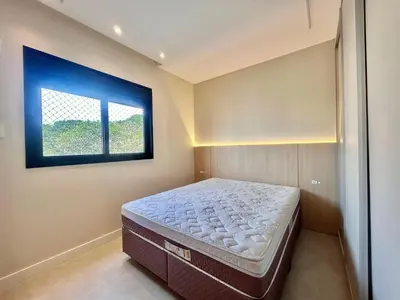 A planta de Excelente apartamento em Bombas