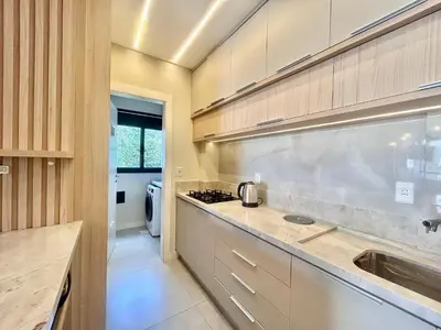 A planta de Excelente apartamento em Bombas