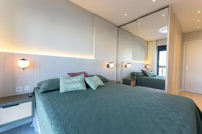 A planta de Apartamento 2 suítes com piscina em Canto Grande / Bombinhas SC