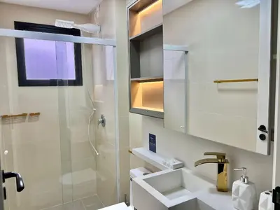 Uma casa de banho em Lindo! Apto na praia de Palmas! AA03J