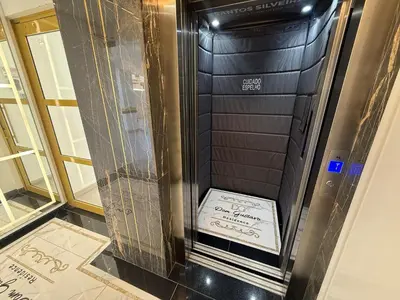 Uma casa de banho em Cód 189 - Apartamento completo à 100 m da praia