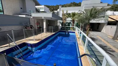 A piscina em ou perto de Casa com Piscina - Refúgio do Mar 3 Quartos