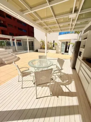Uma varanda ou terraço em Penthouse na Av Atlântica with Sea Front and Spa