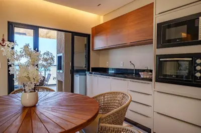 A planta de Canto da Amoreira 203 - Apartamento Duplex - Vista para o Mar - Canto Grande - Bombinhas