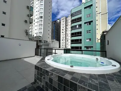 A piscina em ou perto de Triplex 3850