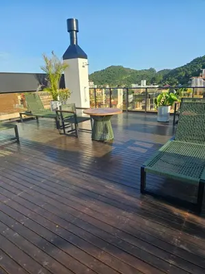 Uma vista geral da montanha ou uma vista da montanha a partir do apartamento