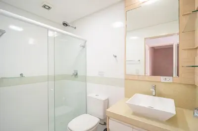 Uma casa de banho em Petit Village | Casa 109 | 03 suítes