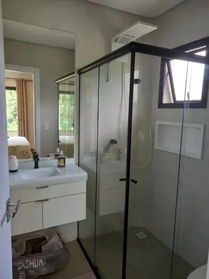 A planta de Casa Jade e Esmeralda NOVA com 2 piscinas em Mariscal, Bombinhas