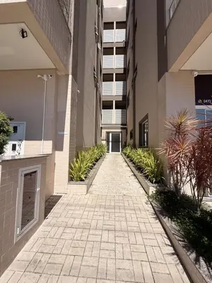 O edifício onde o apartamento está situado