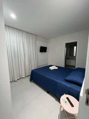 Uma cama ou camas num quarto em Apto a 200mts do mar Meia Praia - Itapema