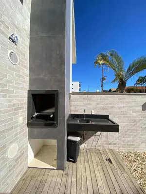 O entretenimento noturno para os hóspedes de Garden duplex - 130m da praia