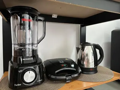 Comodidades para chá e café em Lindo ap em condomínio fechado