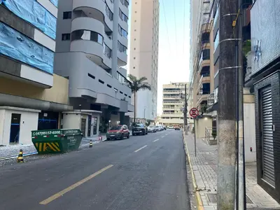 A vizinhança circundante ou próxima do apartamento
