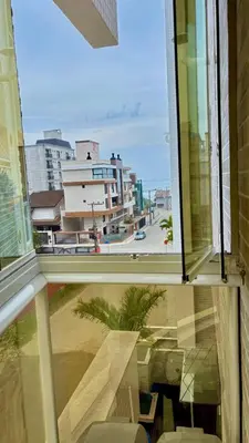 A planta de Apartamento em Mariscal com 2 quartos, piscina no condominio