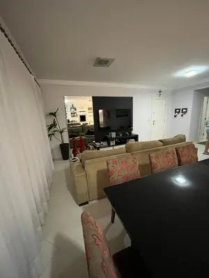 Uma área de estar em Apartamento próximo à praia e ao Hard Rock Café