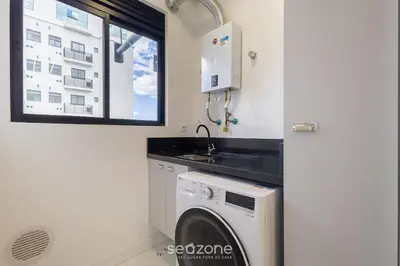A cozinha ou kitchenette de Estadia completa a 500m do mar em Itapema - STWs