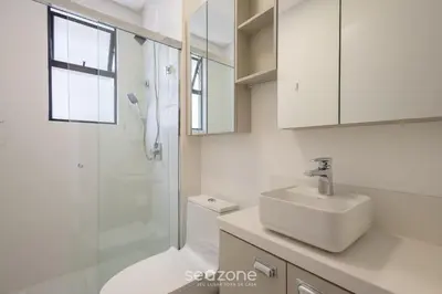 Uma casa de banho em Estadia completa a 500m do mar em Itapema - STWs