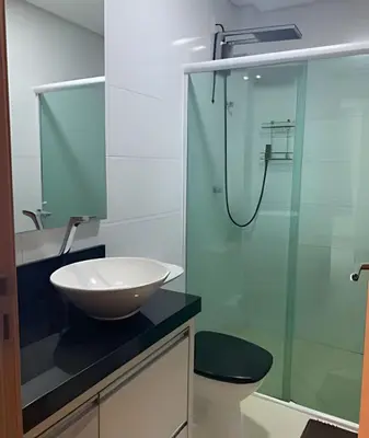 A planta de Lindo Apto de 3 dormitórios na Praia de Bombas.