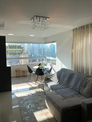 Uma área de estar em Novo Lar Sensação Quadra Mar