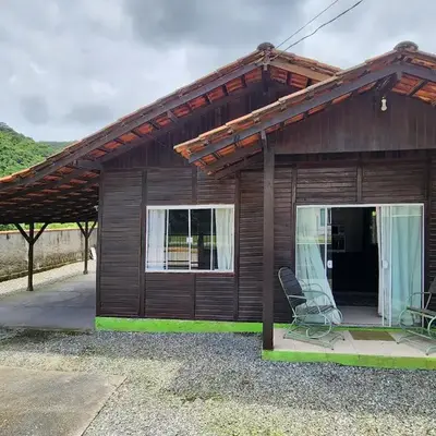 Casa Bombas para até 12 pessoas