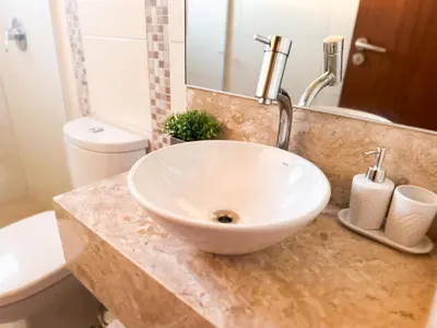 A planta de Triplex 3 Suites com Jacuzzi em Canto Grande