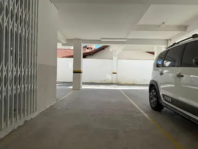 A planta de Edificio Barcelona - Excelente localização em Bombas, Bombinhas/SC