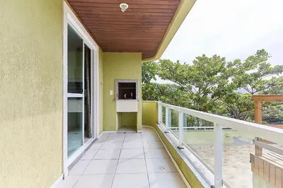 Uma varanda ou terraço em 1139 Lindo e Confortável apartamento em Bombinhas Centro