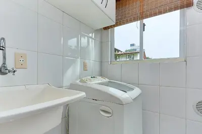Uma casa de banho em 1139 Lindo e Confortável apartamento em Bombinhas Centro
