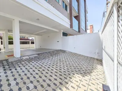 O edifício onde a casa de férias está situado