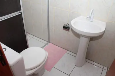 Uma casa de banho em Residencial Aracuã