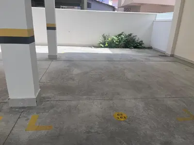 A planta de Apartamento com piscina a 400 mts da praia