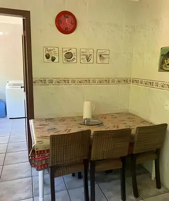 A planta de Linda Casa Beira Mar, Centro de Bombinhas SC.