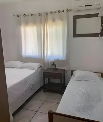 A planta de Linda Casa Beira Mar, Centro de Bombinhas SC.