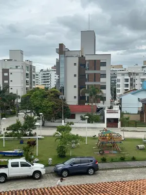 O edifício onde o apartamento está situado