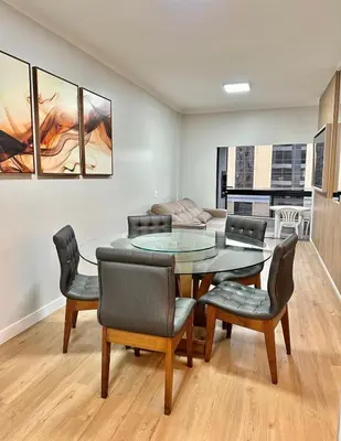 A cozinha ou kitchenette de Apartamento Temporada Itapema Meia Praia