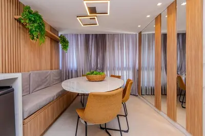 Uma área de estar em Excelente apartamento Frente Mar na Barra Sul
