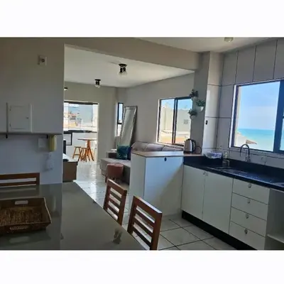 Apartmento a 30 metros do mar de Meia Praia - ITAPEMA 2 Quartos