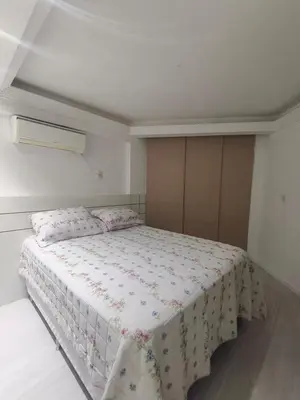 A planta de Apto duas quadras Mar Itapema Acomoda até 8