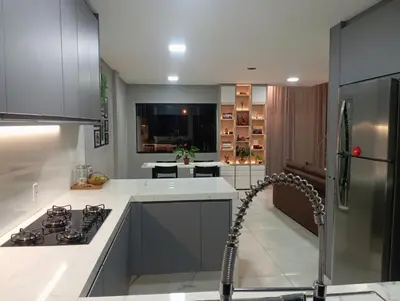 A cozinha ou kitchenette de Casa com piscina em Camboriú