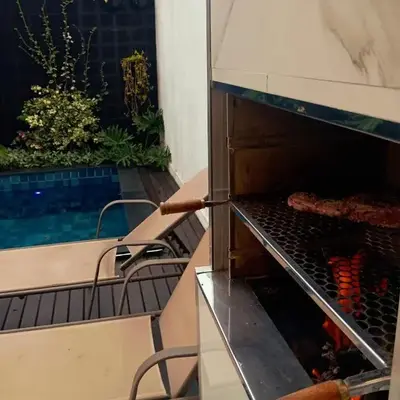 Casa com piscina em Camboriú