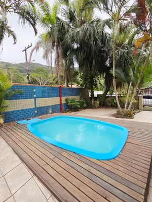 A piscina em ou perto de Cantinho da costeira