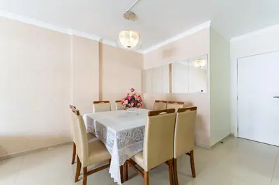 A planta de Villa Montese 302 - Praia de Bombas
