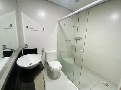 A planta de 2 Dormitórios com Lazer Completo a 300m do Mar