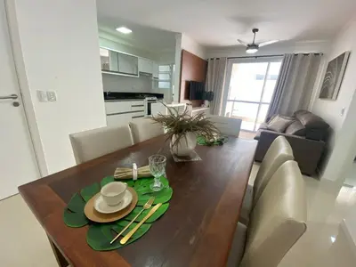 A planta de 2 Dormitórios com Lazer Completo a 300m do Mar